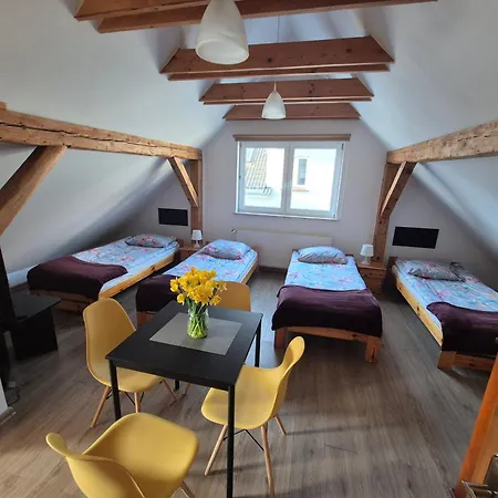 Privat bolig U Jarka Z Ogrodem I Parkingiem Jelenia Góra